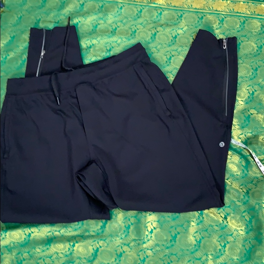 Lululemon pants